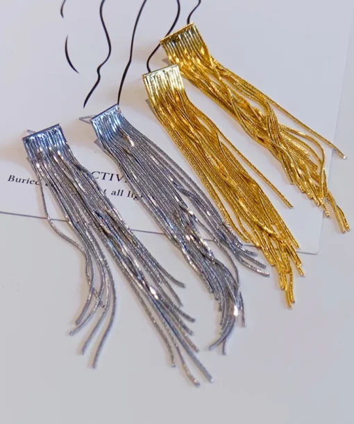 Alternative view of Silver Shiny Earrings