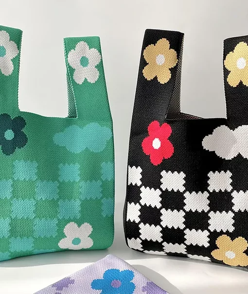 Alternative view of Green Flower Open Knitted Handbag