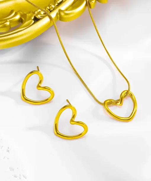 Alternative view of Gold Heart Necklace