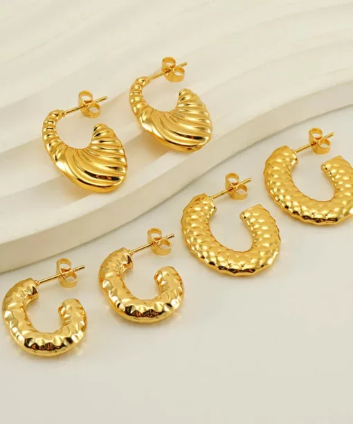 Alternative view of Minimal Gold Hoops