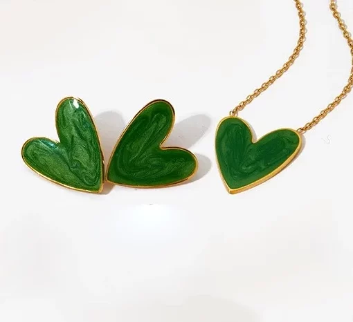Alternative view of Simple Green Heart Necklace