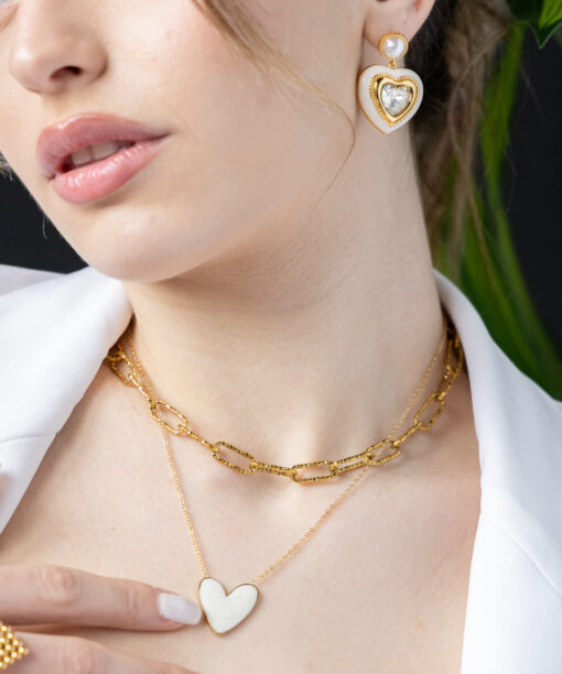 Alternative view of Simple White Heart Necklace