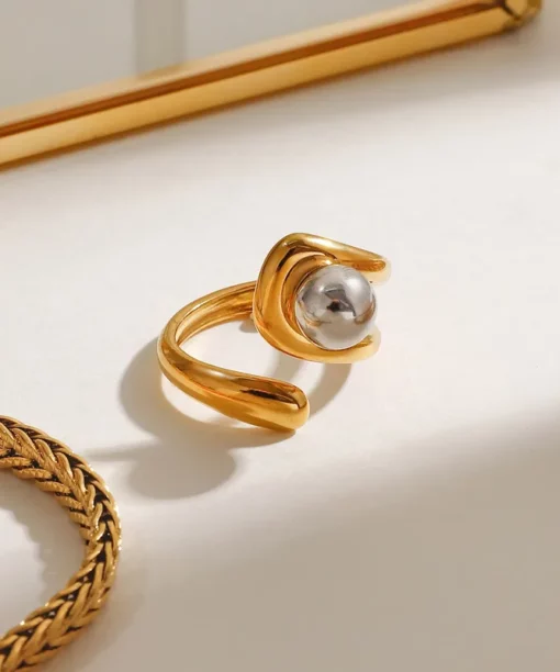 Alternative view of Mix Metal Round Ring
