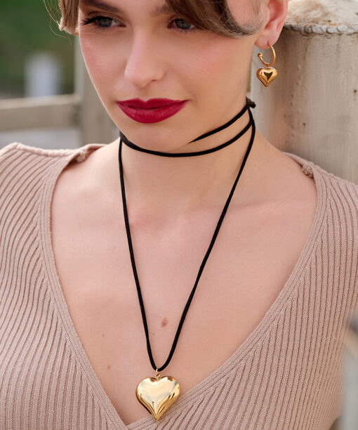 Alternative view of Heartbeat Necklace