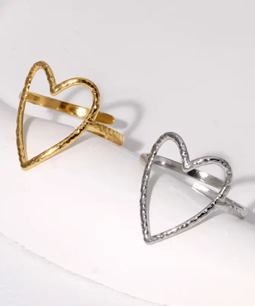 Alternative view of Passion Ring