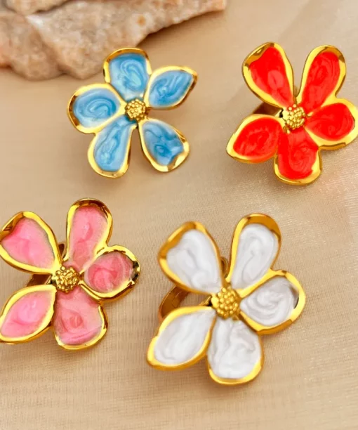 Alternative view of White Petal Grace Ring