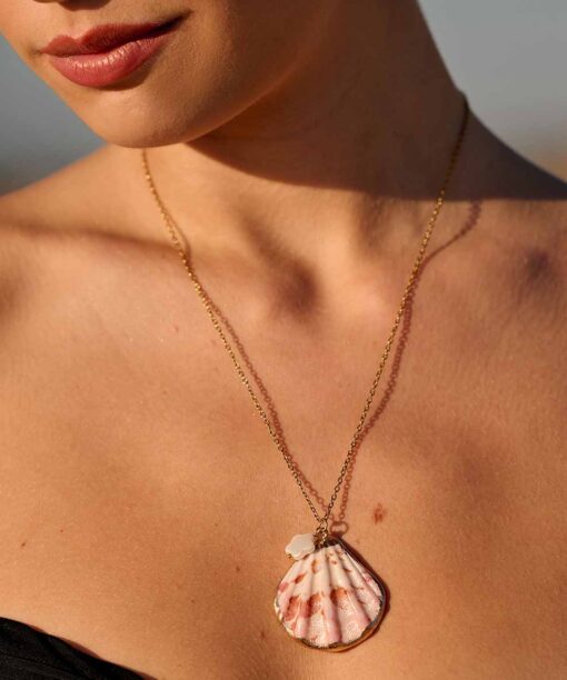 Alternative view of Simple Ocean Shell Necklace